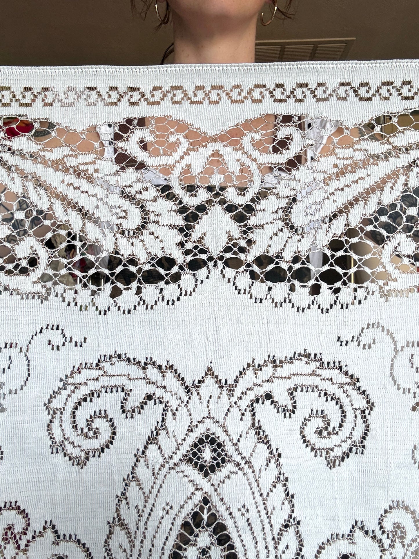 Vintage Lace Mini Tablecloth