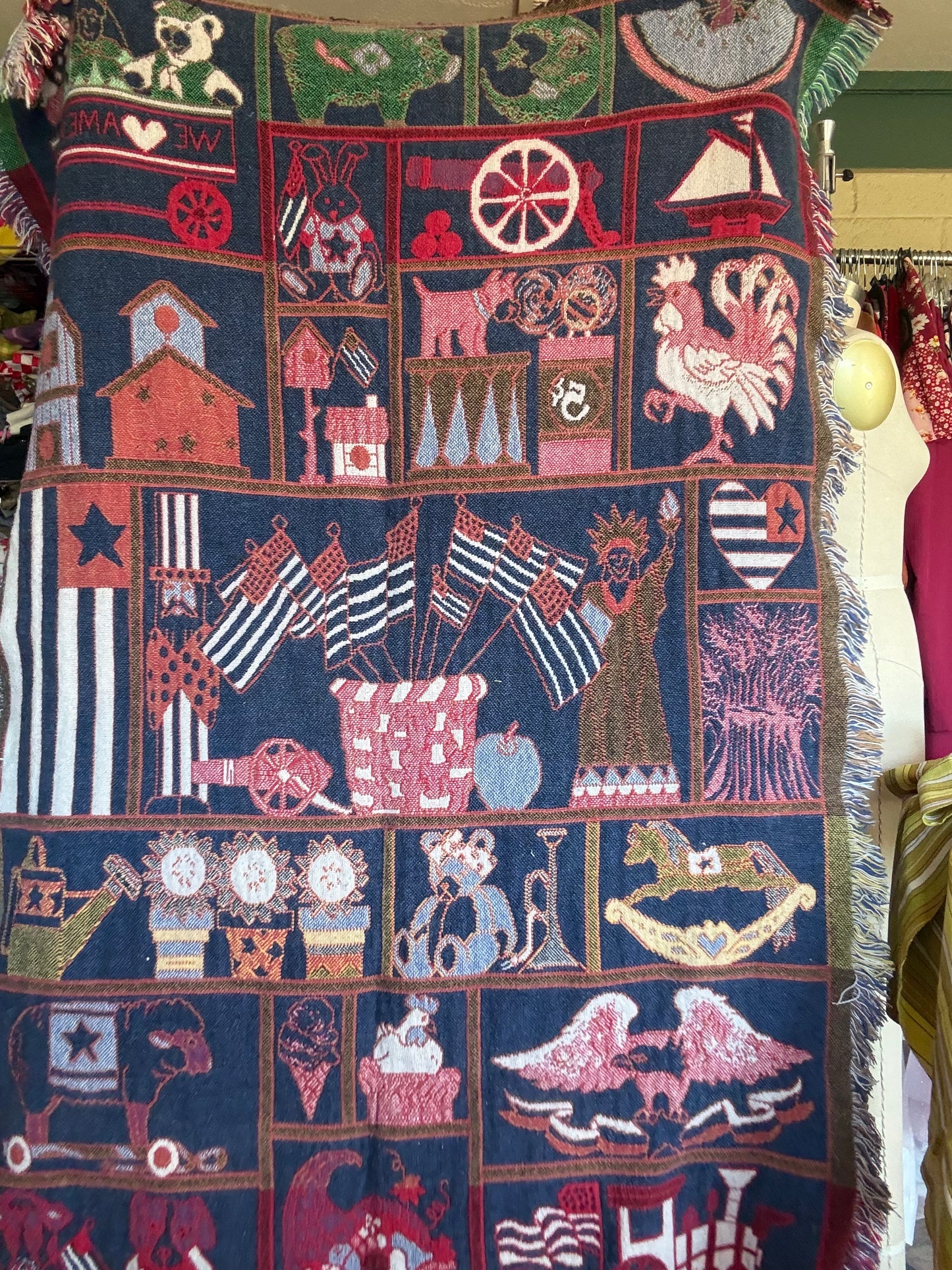 Americana Woven Throw