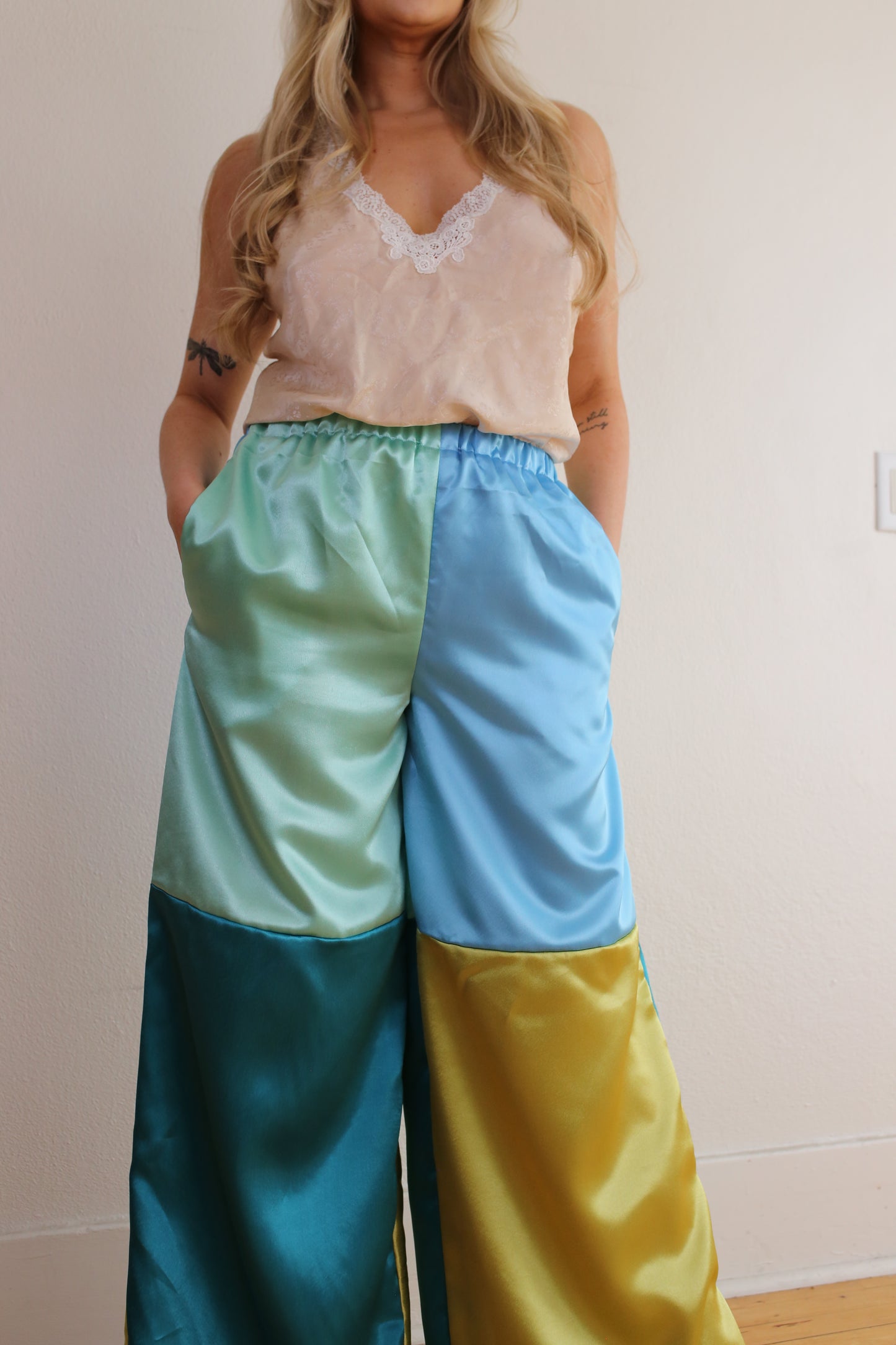 Olive Pants RTS