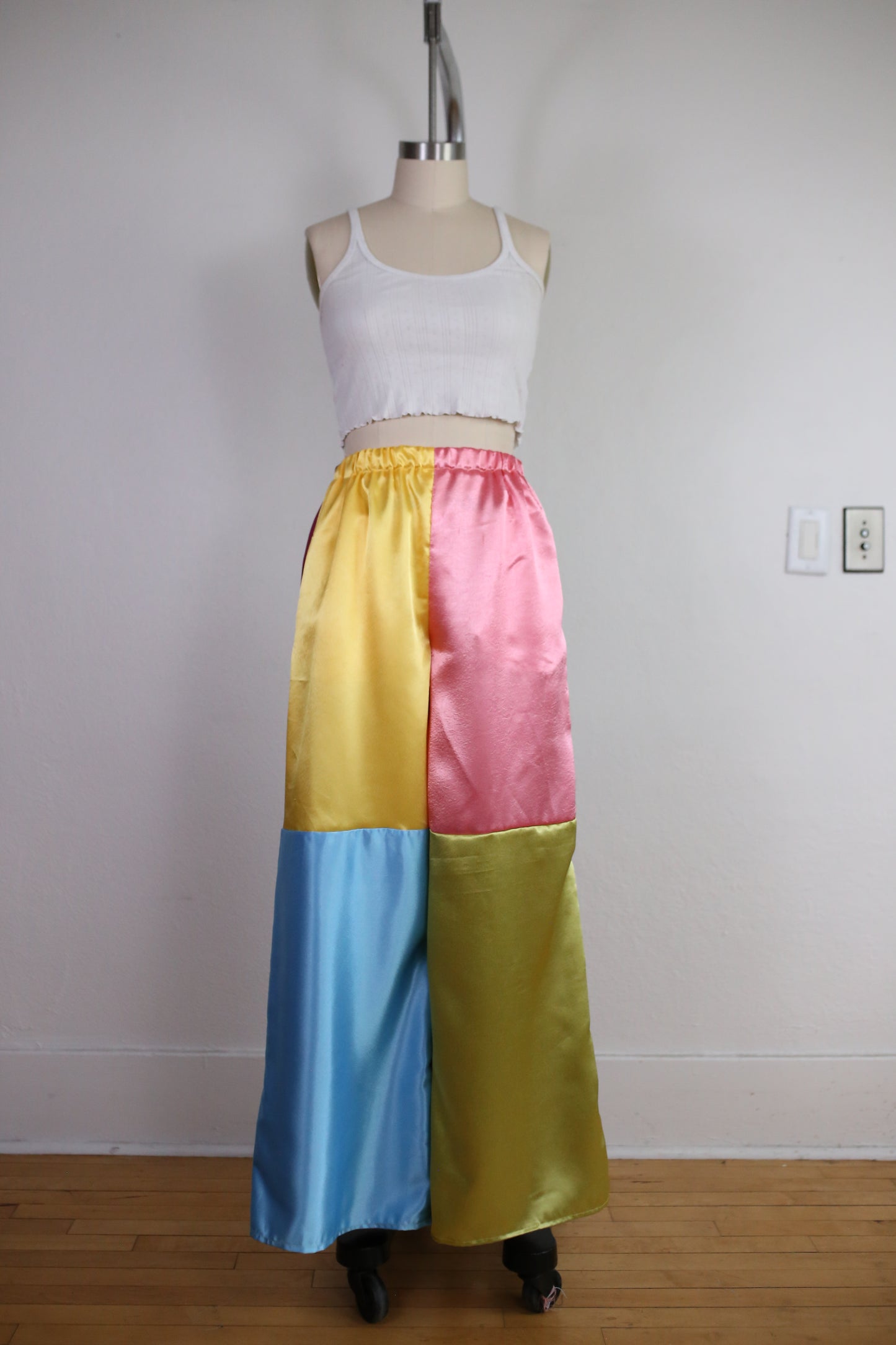 Olive Pants RTS